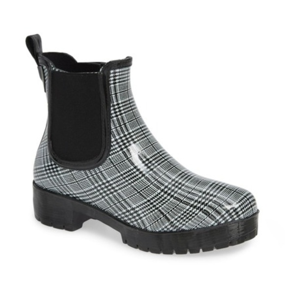 Jeffrey Campbell Shoes - Jeffrey Campbell women 8 Cloudy Chelsea Rain Boot